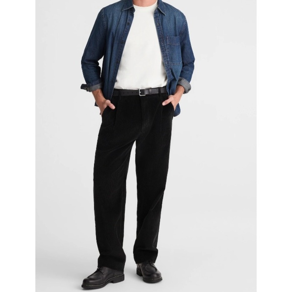 Madewell Mens Black Corduroy Straight Leg Pleated Trousers Size 30X31 NWT